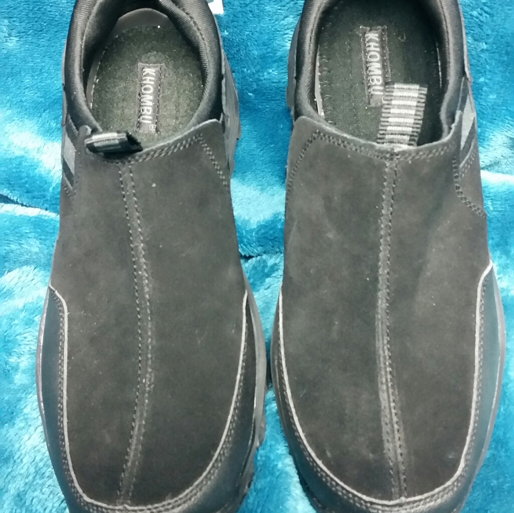 KHOMBU Shoes